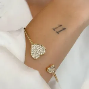 BRACELETE DE CORAÇÃO DUPLO CRAVEJADO