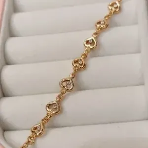 PULSEIRA 7 CORAÇÕES COM MINI ZIRCONIA NO MEIO