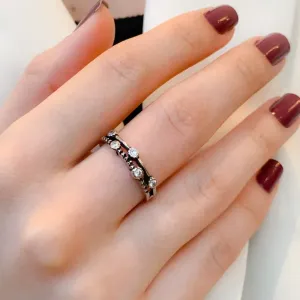 ANEL MEIA ALIANÇA COM 5 ZIRCONIA