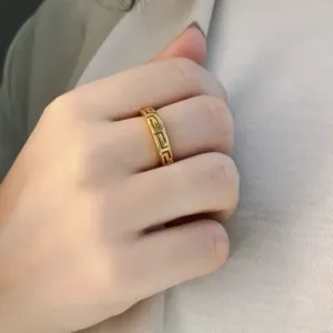 ANEL INSPIRAÇÃO VERSACE