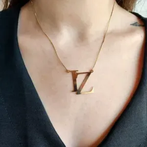 COLAR DE LETRAS MONOGRAMA LISA