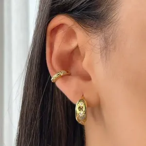 PIERCING OVAL CRAVEJADO CRISTAL