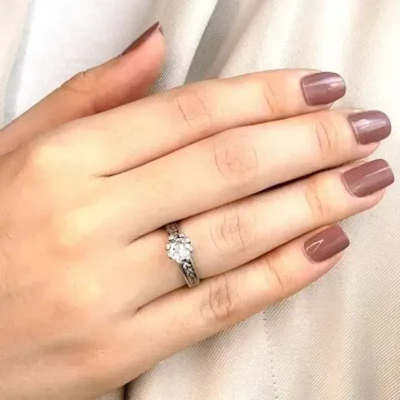 ANEL CHUVERINHO GRANDE COM ZIRCONIA
