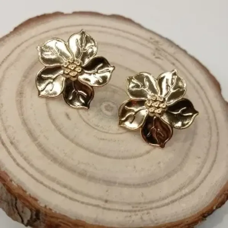 BRINCO DE FLOR ORGANICO