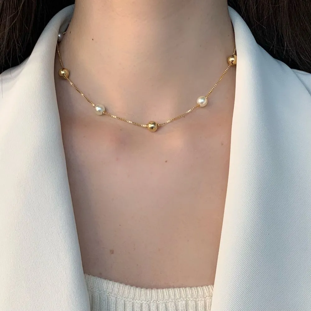 CHOKER DE BOLINHAS E PEROLA