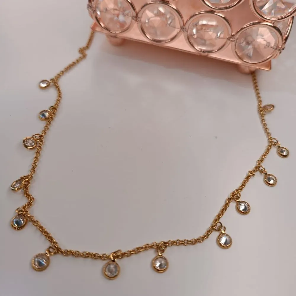 CHOKER ELO PORTUGUEL COM ZIRC PENDURADA
