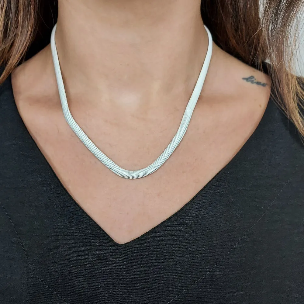 CHOKER FITA PINTADA BRANCA