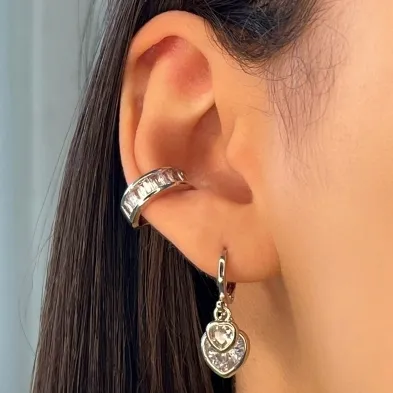 ARGOLA DOIS CORAÇÕES ZIRCONIA PENDURADO