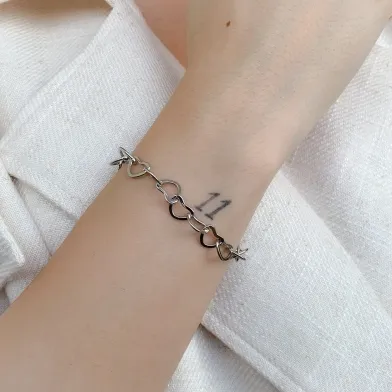 PULSEIRA CORAÇÃO VAZADO GROSSA