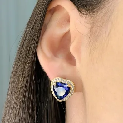 BRINCO CORAÇÃO COM CRISTAL CRAVEJADO