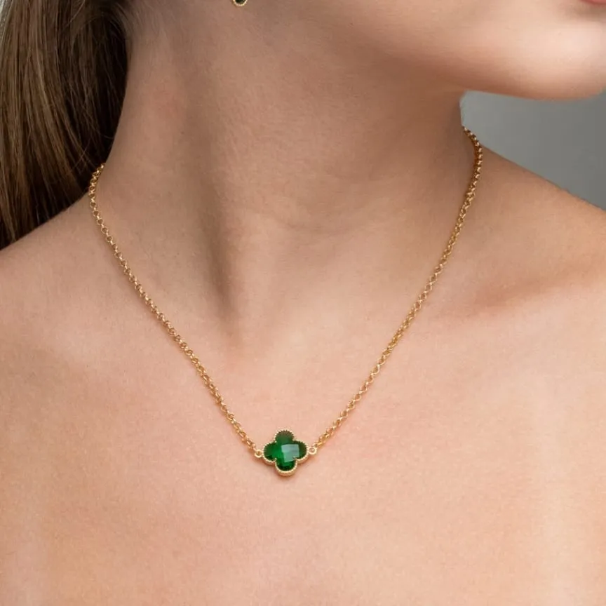 COLAR COM 1 TREVO VERDE