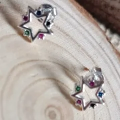 BRINCO DE ESTRELA COLORIDO