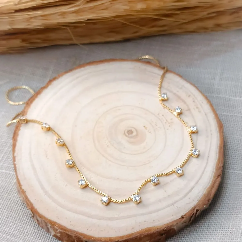 CHOCKER COM PONTINHOS DE LUZ
